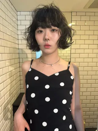 ショート パーマ ヘアアレンジ MIYU/ケアブリ ーチカラー／デザインのヘアスタイル