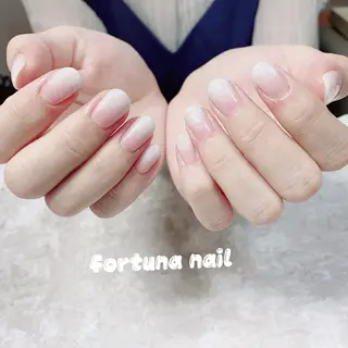ネイル Nail •Head スパFortunaのネイルデザイン