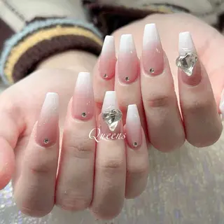 ネイル Queens ひなのネイルデザイン