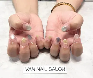 ネイル Van Nail Salonのネイルデザイン