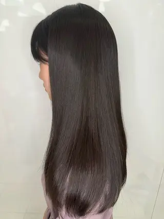 ロング onishi yoshinaoのヘアスタイル
