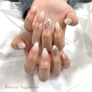 ネイル Bianca長津田 Mukae⋆.✶🖤のネイルデザイン