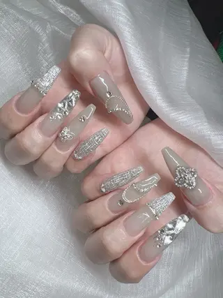 ネイル Lee Nails チップ長さだし専門店のネイルデザイン