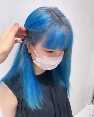 セミロング 岩下昂世/ ハイトーン/デザインのヘアスタイル