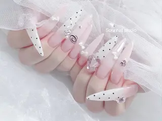 ネイル Sora nail 長さ出し専門店のネイルデザイン
