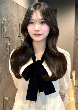 ロング ✨盛れるレイヤー🪞 🎀モモカ🎀のヘアスタイル