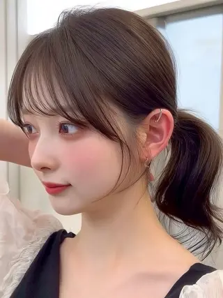 セミロング 艶カラー🩵中久保 舞優🩵のヘアスタイル