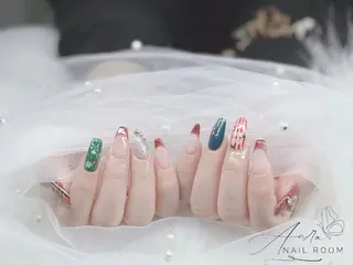 ネイル Aura Nail Roomのネイルデザイン