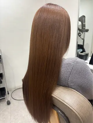 ロング sii. 小澤瑠利菜のヘアスタイル