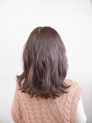 ミディアム カラー 安藤悠里/ハイトーン /デザインカラーのヘアスタイル