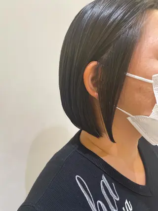 ショート ARMONY秋山輝也 コテ巻き風パーマ特化のヘアスタイル