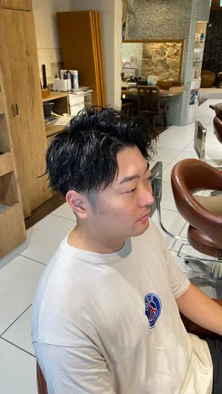 ショート パーマ メンズ 池袋西口メンズパーマ 特化 石見柊羽のヘアスタイル