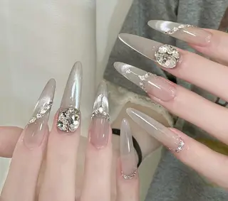 ネイル Molly _nailのネイルデザイン