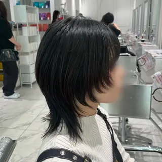 ミディアム 橋本 七海のヘアスタイル