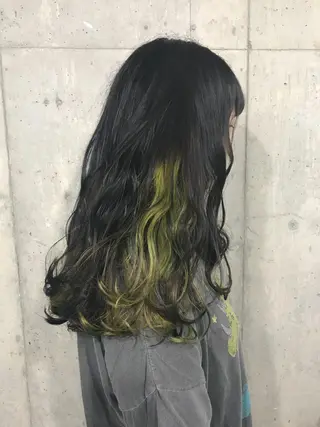 セミロング カラー パーマ ヘアアレンジ メンズ キッズ ネイル マツエク・マツパ サロンドミルク 渋谷高比良のヘアスタイル