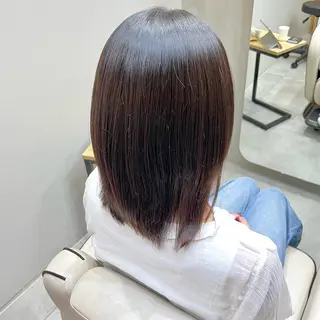 ミディアム おしゃれ染めで白髪を 染める/山口玲緒奈のヘアスタイル