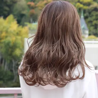ロング カラー Viage （ビアージュ）のヘアスタイル