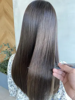 セミロング カラー ヘアアレンジ ネイル マツエク・マツパ 夜23時まで予約🉑 reverieあきらのヘアスタイル