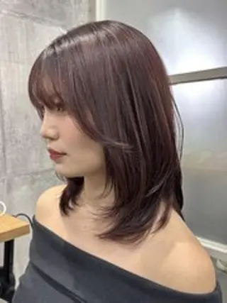 ミディアム 黒澤 佑奈のヘアスタイル