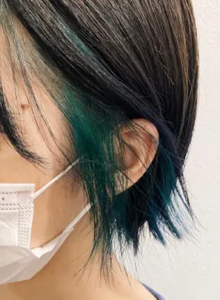 カラー 渡部凌我 小顔ウルフ ハイトーンカラーのヘアスタイル