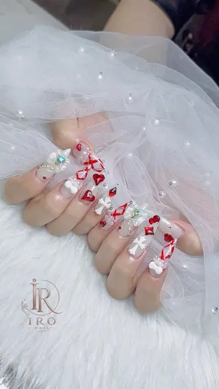 ネイル IRO Nail Studioのネイルデザイン