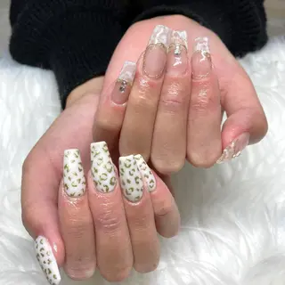 ロング ネイル Y. Sのネイルデザイン