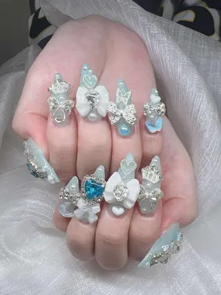 ネイル Lee Nailsのネイルデザイン