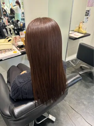 ロング カラー 大泉 優依のヘアスタイル