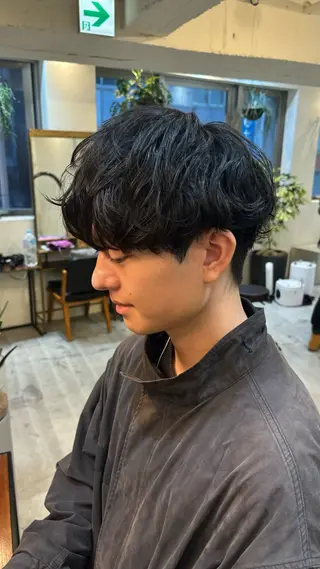 パーマ 小山 綾奈 ロングカットのヘアスタイル