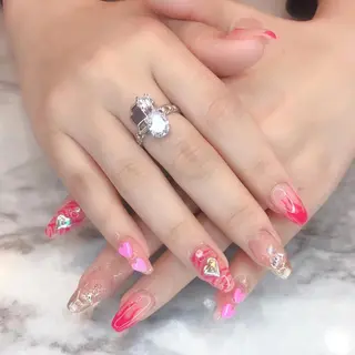 ネイル babarla Nailのネイルデザイン
