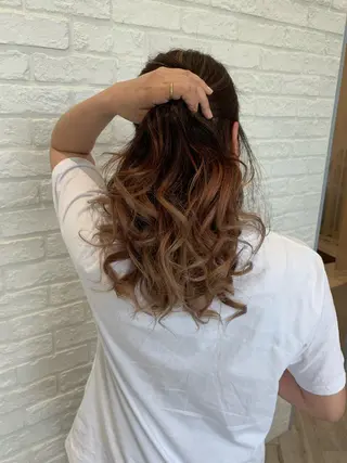 ロング カラー stylist N0Nのヘアスタイル