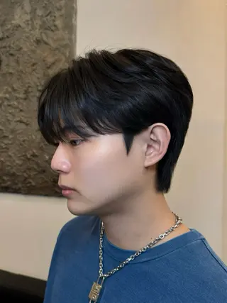 メンズ 韓国式ダウンパーマ 🇰🇷櫻井健のヘアスタイル