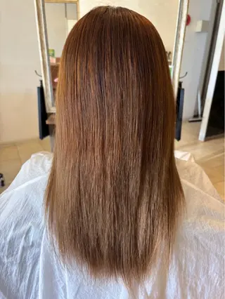 カラー 沖本 あやののヘアスタイル