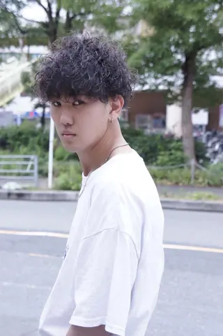 ショート パーマ メンズ メンズヘア専門 ウタカユウキのヘアスタイル