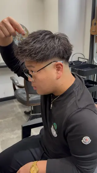 ショート パーマ メンズ hack 佐藤龍空のヘアスタイル