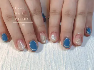 ミディアム ネイル Blowe ニュアンスのネイルデザイン