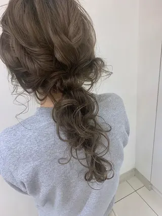 セミロング 穐田 司樹のヘアスタイル