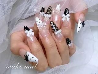 ネイル MAKI🌸堺筋本町 ガーリー/綺麗めのネイルデザイン