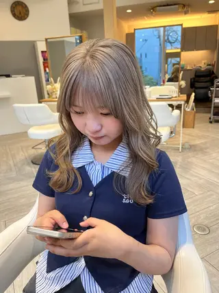 ロング AVANCE. chisatoのヘアスタイル