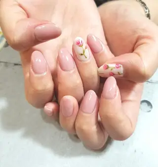 ネイル nijiiro🌈 サトウのネイルデザイン