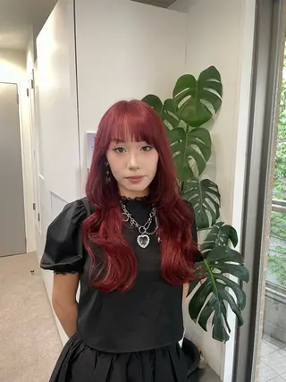 ロング ブリーチなしダブル ブリーチカラー優海のヘアスタイル