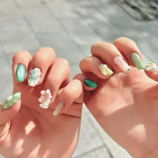 ネイル i+ söpö .nのネイルデザイン