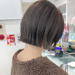ショート カラー ヘアアレンジ KONOMI スタイリストのヘアスタイル