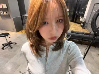 ミディアム 真下 瑞歩のヘアスタイル