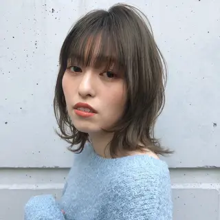 ミディアム カラー ヘアアレンジ KONOMI スタイリストのヘアスタイル