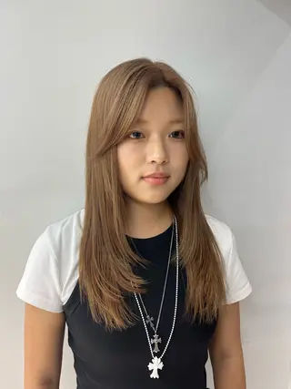 セミロング 渋谷ショート、パーマ 美容師vain はるのヘアスタイル