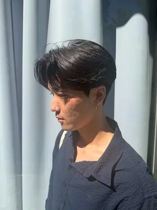 ミディアム パーマ 💈原宿指名No.1 センターパート💈のヘアスタイル