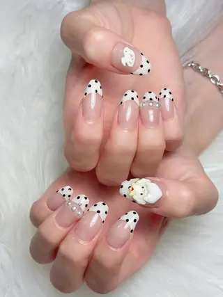 ネイル 💅ネイルハウス🏡 🎀TOMO🎀のネイルデザイン