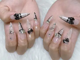ネイル Rei _Nail 新宿のネイルデザイン
