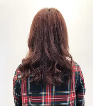 カラー ツノガイ エリのヘアスタイル